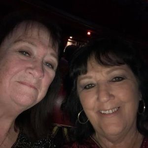 Meet your Posher, Bobbie